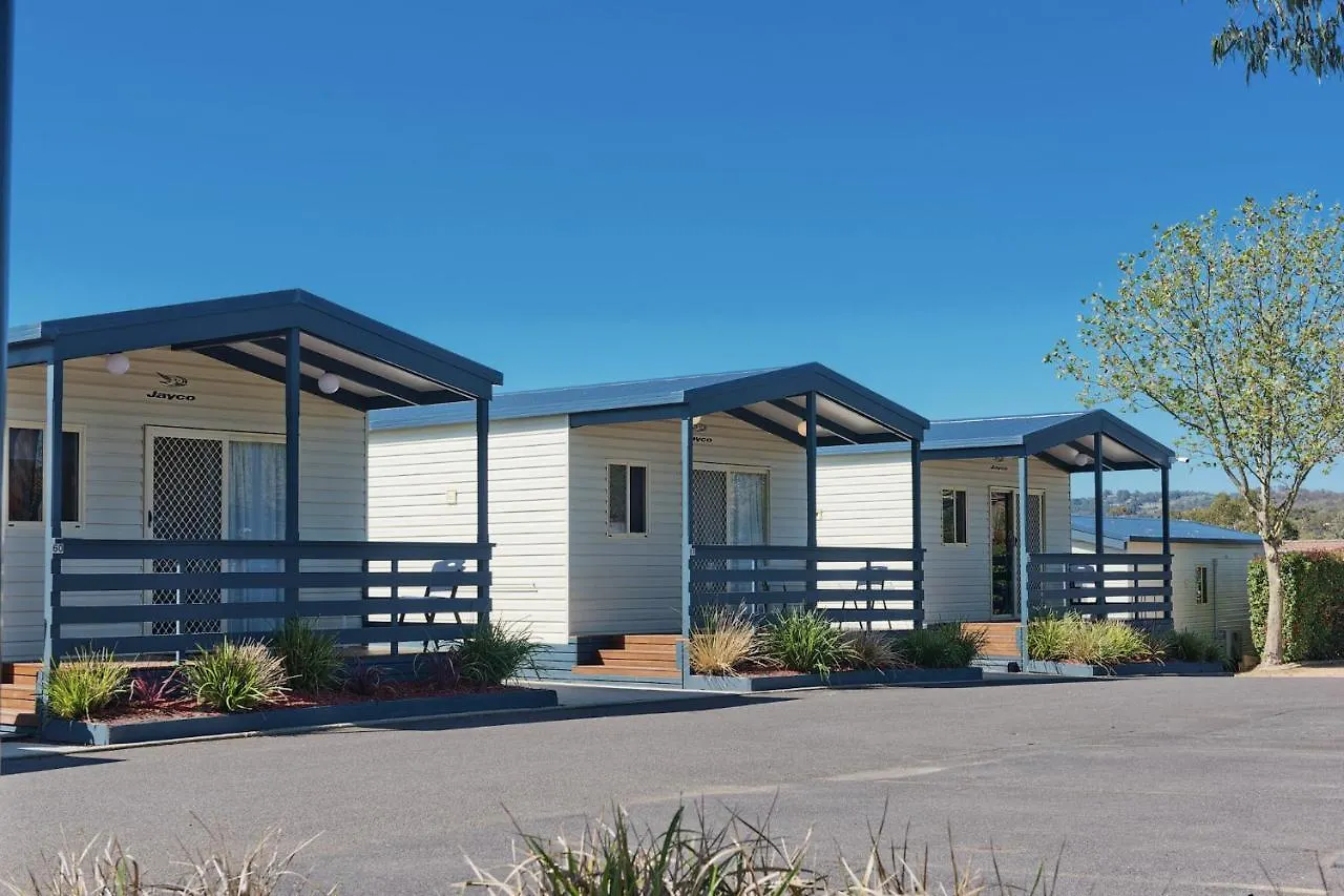 Hotel Crestview Tourist Park Queanbeyan